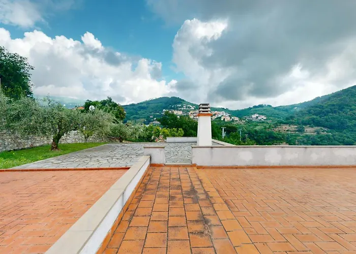 Il Rosso E Il - By Ligooria