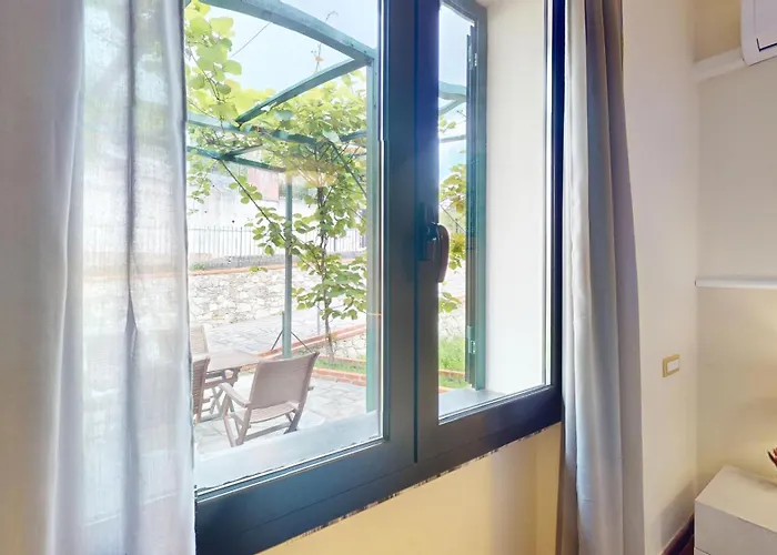 Lägenhet Il Rosso E Il - By Ligooria Tovo San Giacomo